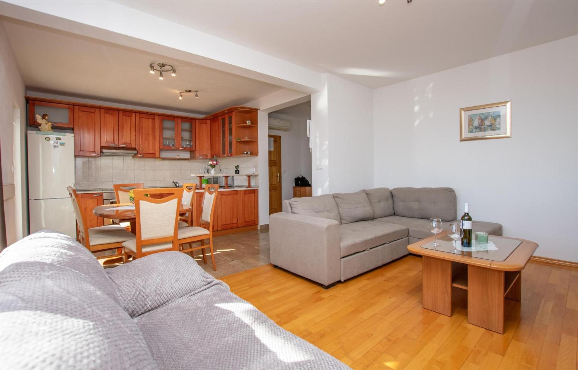 Apartment Zdravko Omiš Extérieur photo